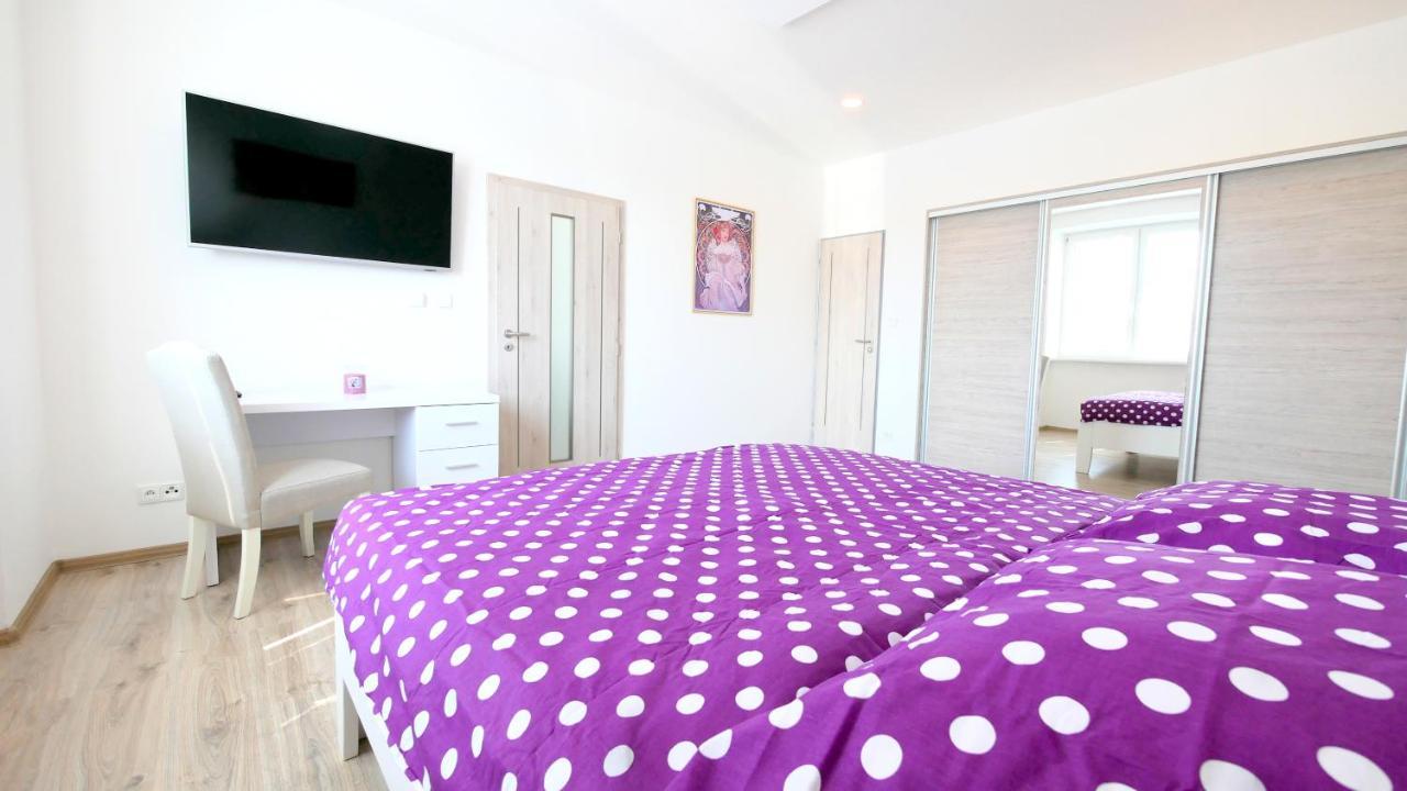 Apartman U Louckeho Klastera 2 Plus Kk Znojmo Εξωτερικό φωτογραφία